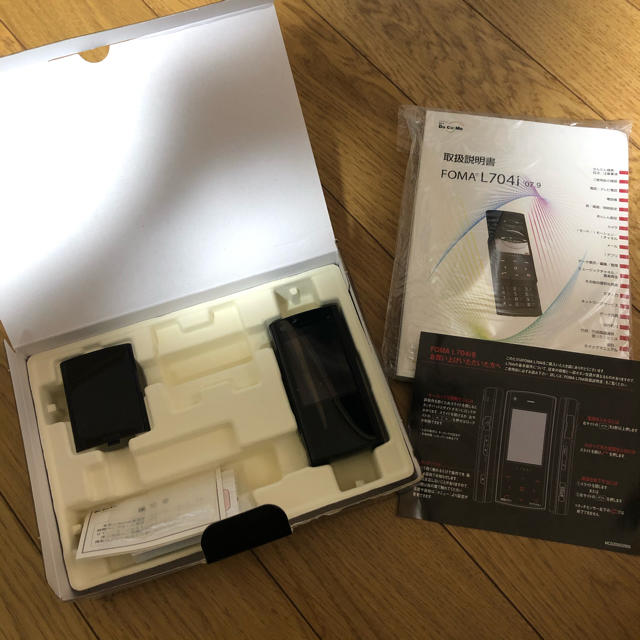 LG Electronics(エルジーエレクトロニクス)の値下げしました❗️FOMA L704i スマホ/家電/カメラのスマートフォン/携帯電話(携帯電話本体)の商品写真