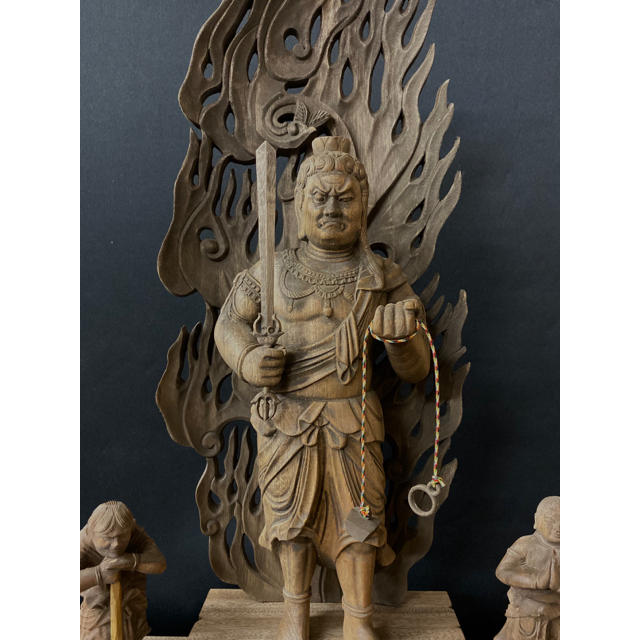 仏教工芸品 楠材 木彫仏像 精密彫刻 不動明王三尊立像 - 彫刻/オブジェ