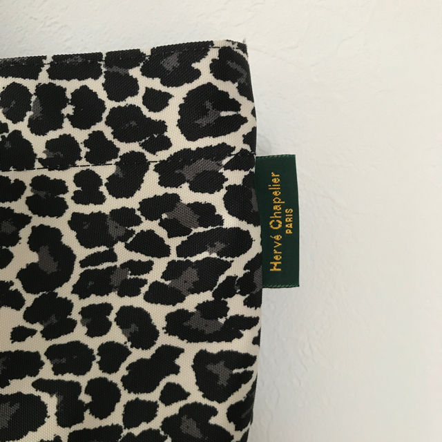 Herve Chapelier(エルベシャプリエ)のコアラ様専用⭐︎ パンサーブラン　Mサイズ レディースのバッグ(ハンドバッグ)の商品写真