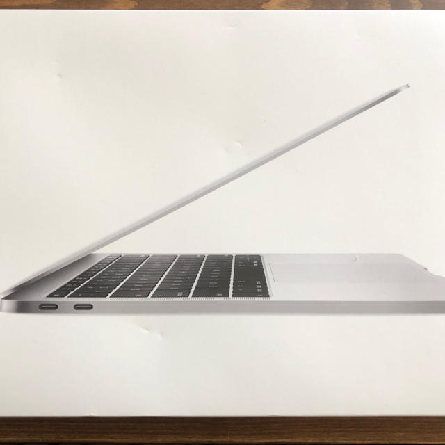 美品office有！MacBook pro2017 8GB SSD 256GB