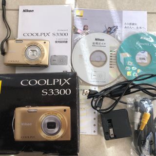 ニコン(Nikon)のデジカメ Nikon COOLPIX S3300(コンパクトデジタルカメラ)