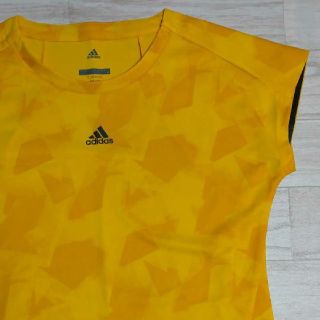 アディダス(adidas)の★adidas★アディダス 半袖Tシャツ 美品！(ウェア)