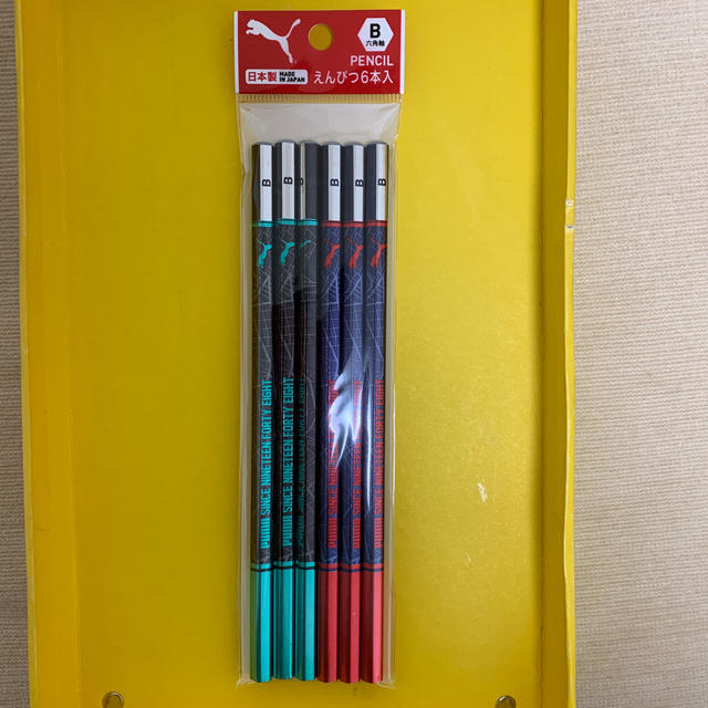 PUMA(プーマ)のプーマ　B  6角軸　鉛筆 エンタメ/ホビーのアート用品(鉛筆)の商品写真