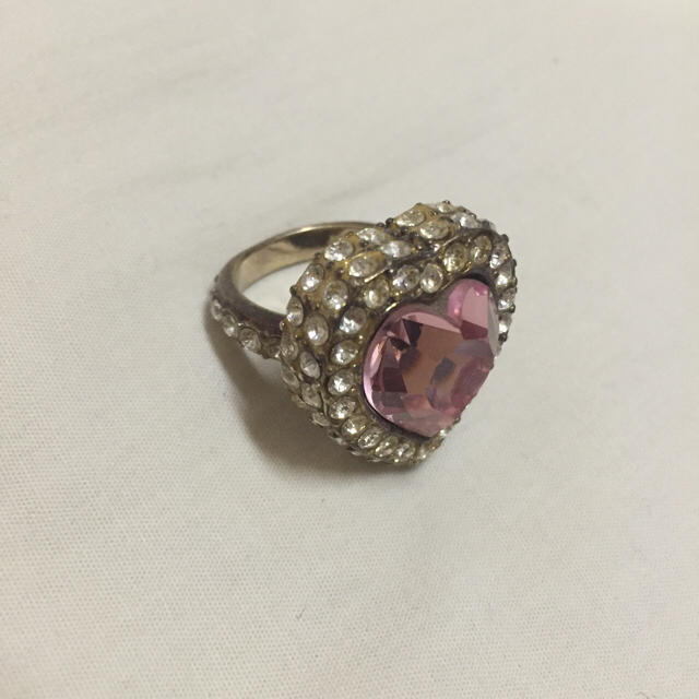 AHKAH(アーカー)のthink pink のハートリング レディースのアクセサリー(リング(指輪))の商品写真