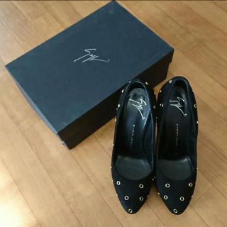 ジュゼッペザノッティ(GIUZEPPE ZANOTTI)のジュゼッペザノッティ☆ヒールパンプス☆38黒金GIUZEPPEZANOTTI(ハイヒール/パンプス)