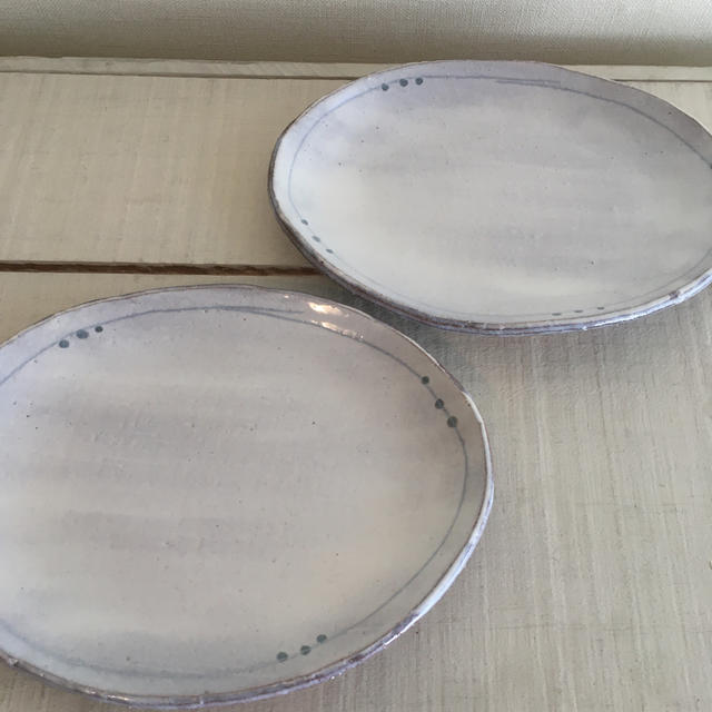 楕円皿　2枚セット ハンドメイドの生活雑貨(食器)の商品写真