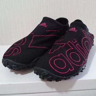 アディダス(adidas)のadidasスニーカー25.5美品(スニーカー)