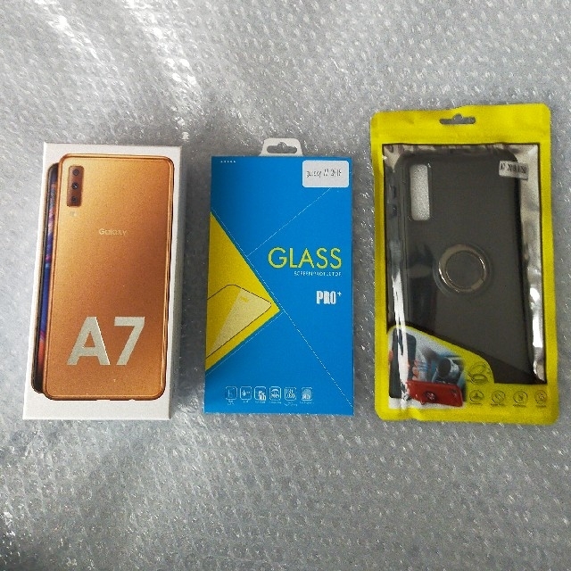 Galaxy A7 Gold 新品未開封品 3点セット