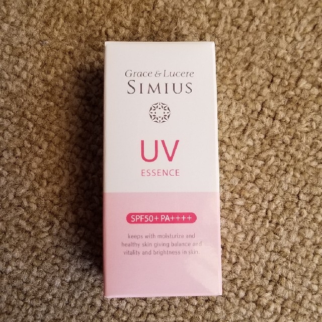 SIMIUSU グレース&ルケレシミウス UVエッセンス コスメ/美容のボディケア(日焼け止め/サンオイル)の商品写真