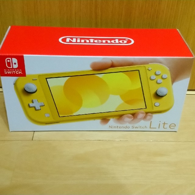 エンタメ/ホビーNintendo Switch Lite 本体 イエロー スイッチライト