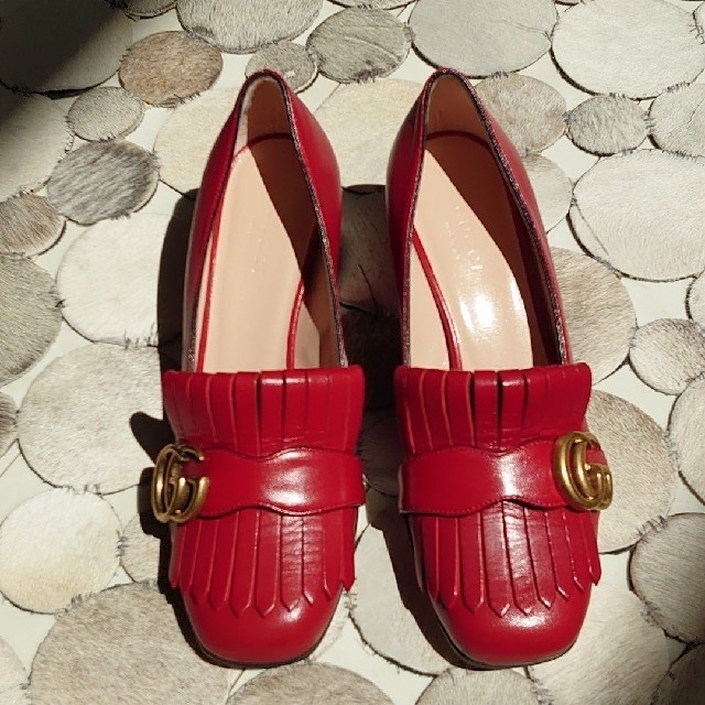 Gucci(グッチ)の　GUCCI GGマーモント パンプス 55mmヒール レディースの靴/シューズ(ハイヒール/パンプス)の商品写真