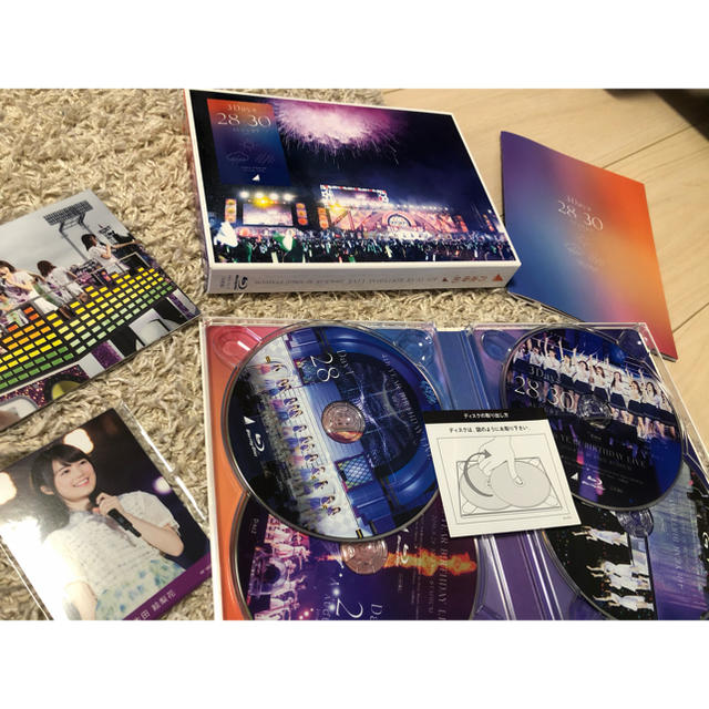 乃木坂46(ノギザカフォーティーシックス)の乃木坂46 4th YEAR BIRTHDAY LIVE エンタメ/ホビーのDVD/ブルーレイ(ミュージック)の商品写真