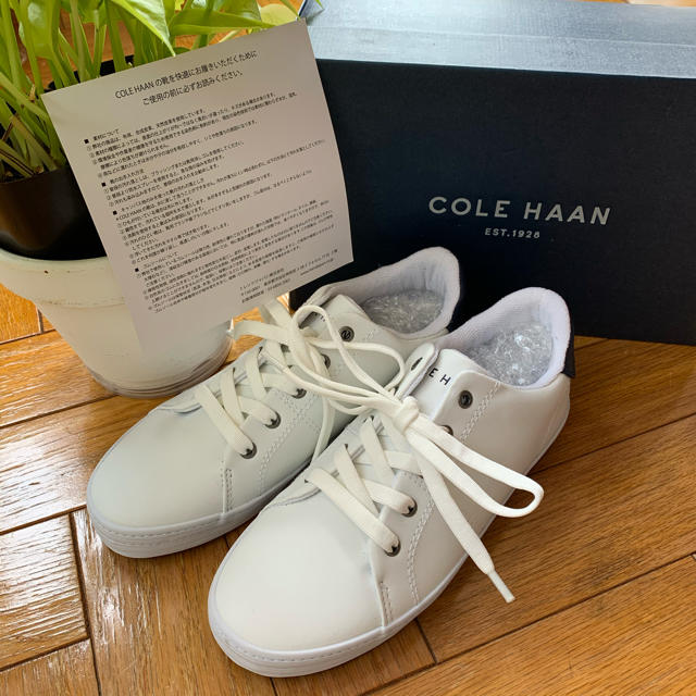 Cole Haan(コールハーン)の専用になりました レディースの靴/シューズ(スニーカー)の商品写真