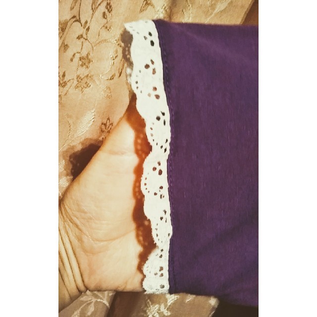 古着 首元レース 紫色 半袖 Tシャツワンピース チュニック レディースのワンピース(ひざ丈ワンピース)の商品写真