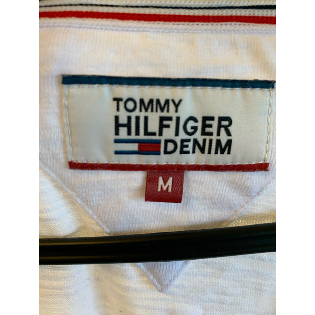 TOMMY HILFIGER(トミーヒルフィガー)のトミーヒルフィガー 長袖ワンポイントTシャツ メンズのトップス(Tシャツ/カットソー(七分/長袖))の商品写真