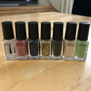 ネイルホリック(NAIL HOLIC)のここ様専用　ネイルホリック　マニキュア　7本(マニキュア)