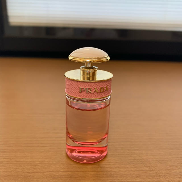 PRADA(プラダ)のPRADA キャンディフロラーレ コスメ/美容の香水(香水(女性用))の商品写真