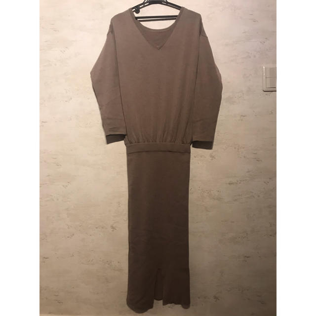 Loungedress(ラウンジドレス)の【美品】ラウンジドレス　ニットワンピース レディースのワンピース(ひざ丈ワンピース)の商品写真