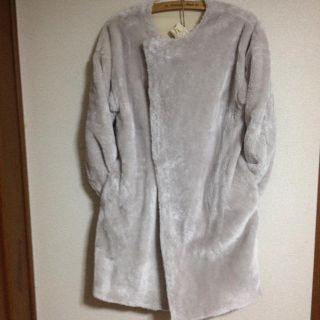 ダブルクローゼット(w closet)のwclosetリバーシブルコート(毛皮/ファーコート)