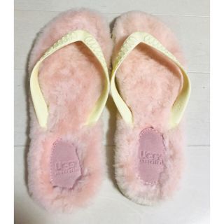 アグ(UGG)のUGG ビーチサンダル　モコモコ　ピンク(サンダル)