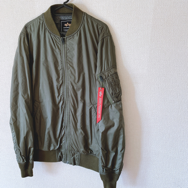 ALPHA INDUSTRIES(アルファインダストリーズ)のアルファ＊MA-1 フライトジャケット ブルゾン メンズのジャケット/アウター(ブルゾン)の商品写真