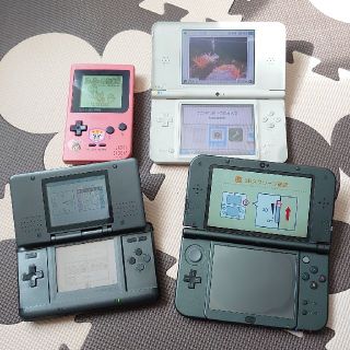 ニンテンドウ(任天堂)のGB + DS + DSi LL + 3DS LL + オマケ(携帯用ゲーム機本体)