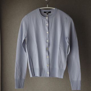 ユニクロ(UNIQLO)のエクストラファインメリノ　クルーネックカーディガン(カーディガン)