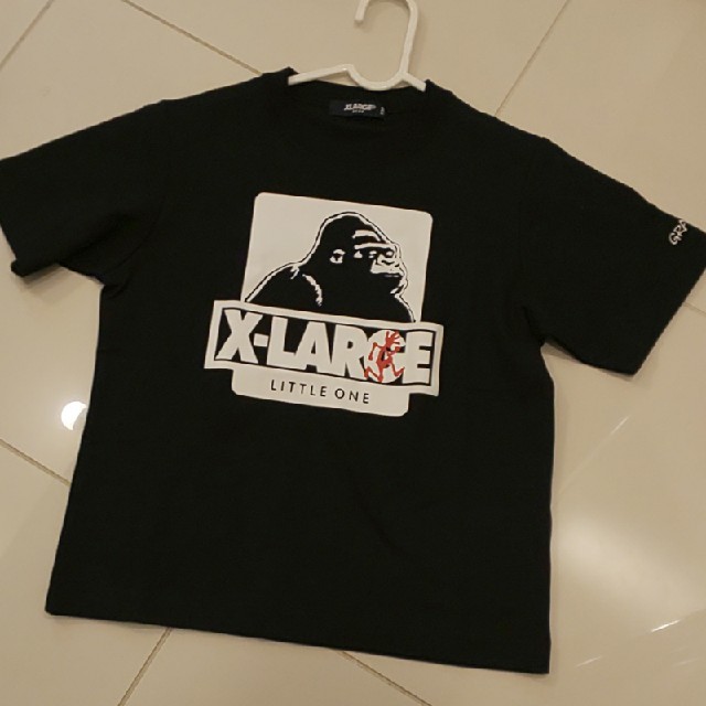 XLARGE(エクストララージ)のエクストララージキッズ tシャツ キッズ/ベビー/マタニティのキッズ服男の子用(90cm~)(Tシャツ/カットソー)の商品写真