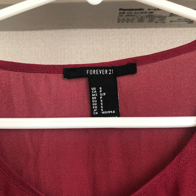 FOREVER 21(フォーエバートゥエンティーワン)のFOREVER21 シースルートップス レディースのトップス(シャツ/ブラウス(長袖/七分))の商品写真