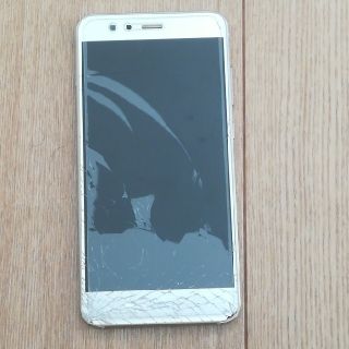 HUAWAY NOVA LITE　ジャンク(スマートフォン本体)