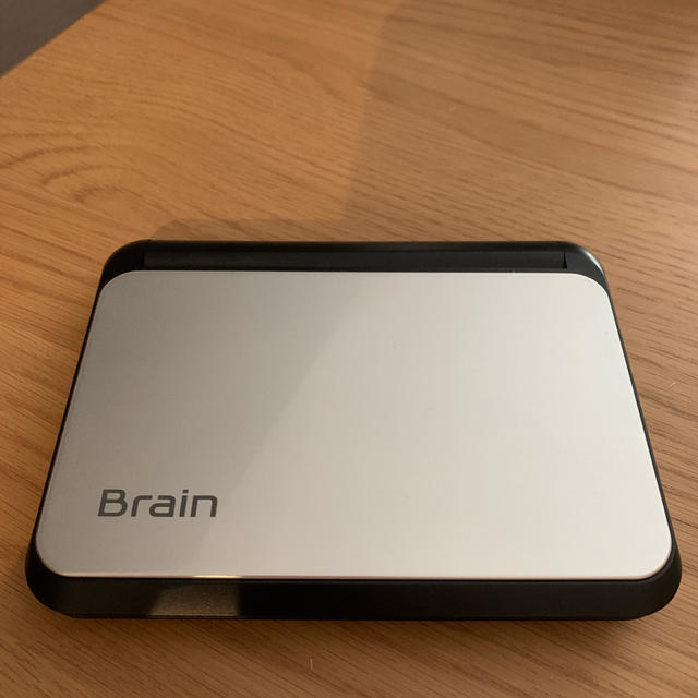 SHARP(シャープ)のシャープ製／電子辞書 Brain PW-A9000-S スマホ/家電/カメラのPC/タブレット(電子ブックリーダー)の商品写真