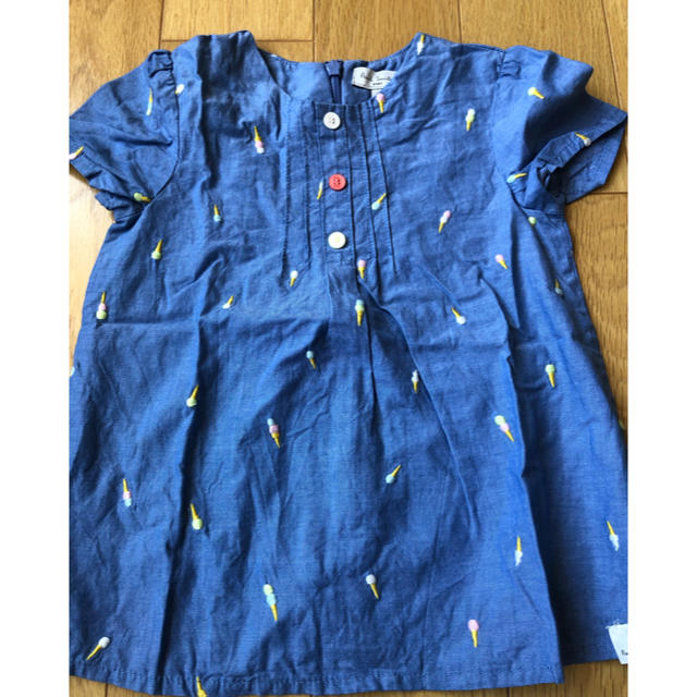 Paul Smith(ポールスミス)のPaul Smith ブラウス+ショートパンツ　セット キッズ/ベビー/マタニティのキッズ服女の子用(90cm~)(ブラウス)の商品写真