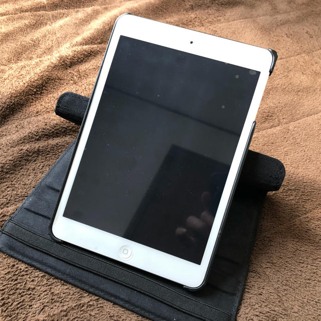 iPad  AIR  16GB wifi  保護ケース、キーボード付