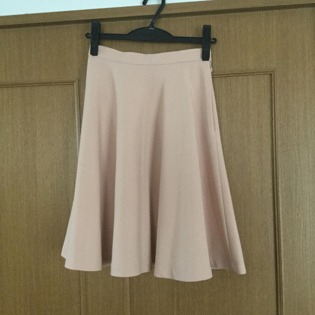 M-premier(エムプルミエ)の専用ページ レディースのスカート(ひざ丈スカート)の商品写真