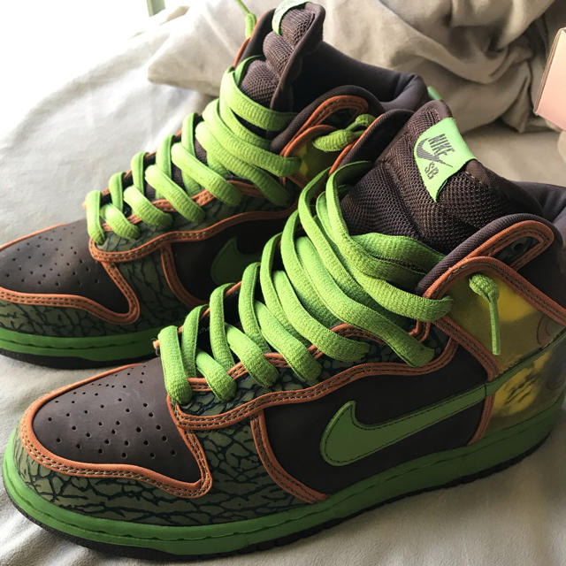 靴/シューズNIKE DUNK SB HIGH De La Soul