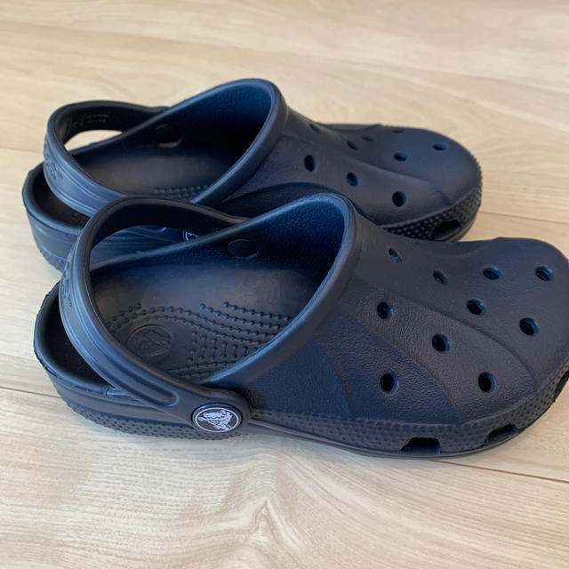 crocs(クロックス)のクロックス　18.5cm 新品 キッズ/ベビー/マタニティのキッズ靴/シューズ(15cm~)(サンダル)の商品写真