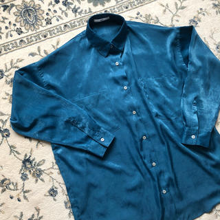 スライ(SLY)のSLY スライ購入　サテン　オーガンジーシャツ　ブルー　グリーン系　美品　流行　(シャツ/ブラウス(長袖/七分))
