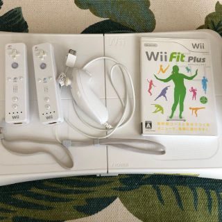 ウィー(Wii)の任天堂 バランスWiiボード ・Wii(本体) ・Wiiソフト(家庭用ゲーム機本体)