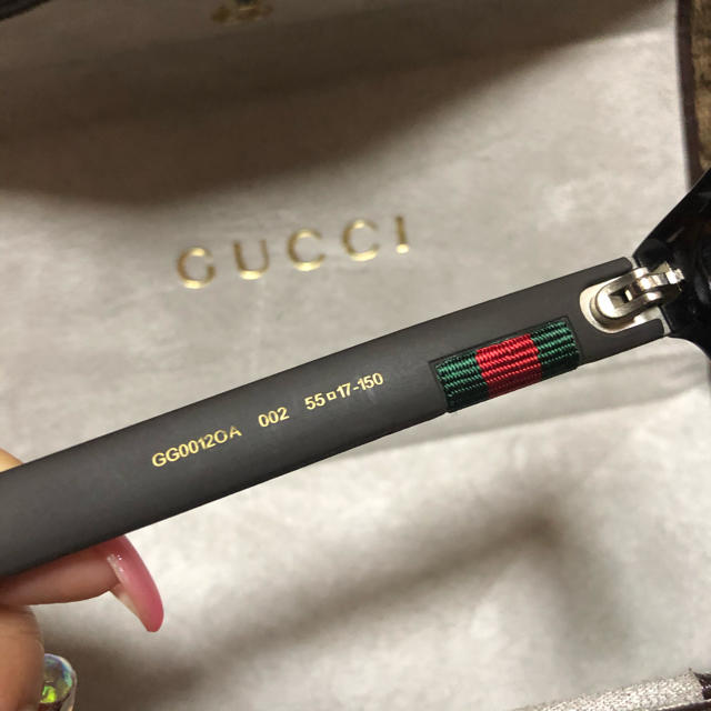 Gucci(グッチ)のGUCCI 眼鏡 度なしレンズ入り 伊達眼鏡 ケース付き 超美品 送料込み メンズのファッション小物(サングラス/メガネ)の商品写真