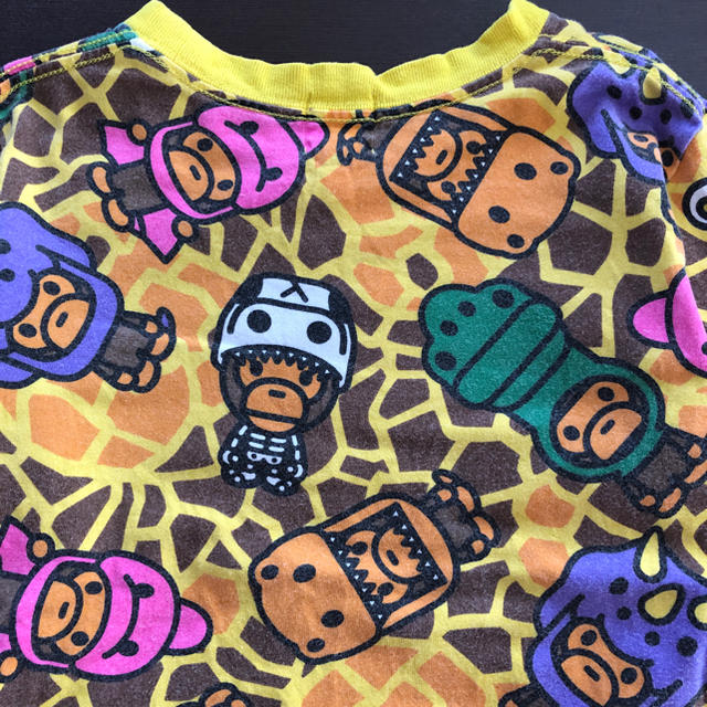 A BATHING APE(アベイシングエイプ)のbape kids 120cm ロンT 長袖Tシャツ Milo エイプ キッズ キッズ/ベビー/マタニティのキッズ服男の子用(90cm~)(Tシャツ/カットソー)の商品写真