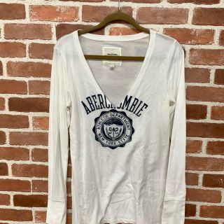 アバクロンビーアンドフィッチ(Abercrombie&Fitch)のABERCROMBIE&FITCH レディース VネックロングスリーブTシャツ(Tシャツ(長袖/七分))