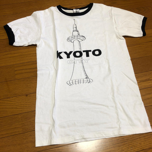 よーじや(ヨージヤ)の京都　Kyoto city Tシャツ　土産　MIYAGE 京都タワー　 メンズのトップス(Tシャツ/カットソー(半袖/袖なし))の商品写真