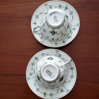 ロイヤルコペンハーゲン(ROYAL COPENHAGEN)のroyal copenhagen グリーン　ティーカップアンドソーサー(食器)