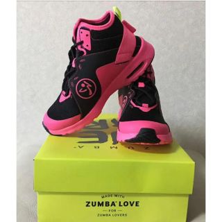 ズンバ(Zumba)のZUMBA シューズ(トレーニング用品)