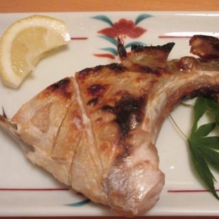 加熱用養殖ブリカマ(魚介)