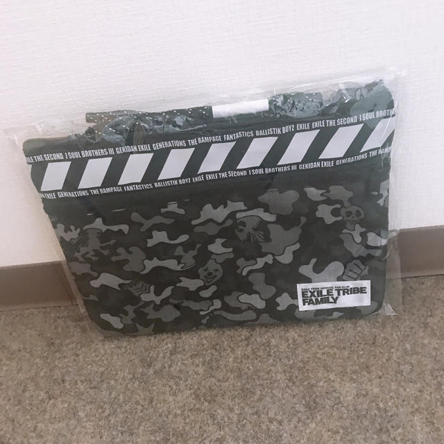 EXILE TRIBE(エグザイル トライブ)のEXILE FAMILY サコッシュ レディースのバッグ(ショルダーバッグ)の商品写真