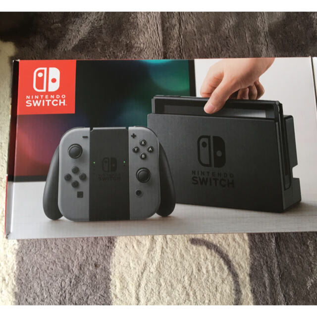 任天堂　Switch 本体