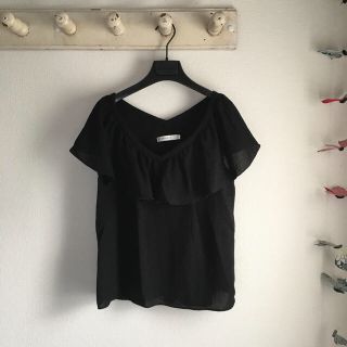 マウジー(moussy)のマウジー　トップス　ノースリーブ　カットソー　黒　フリーサイズ　昨年夏購入　(カットソー(半袖/袖なし))