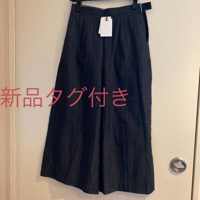 新品タグ付き　ワイドパンツ38パンツ