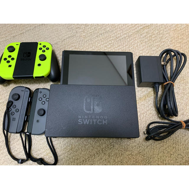 Nintendo Switch 本体（スマブラ、マリオカート、ジョイコンセット）家庭用ゲーム機本体